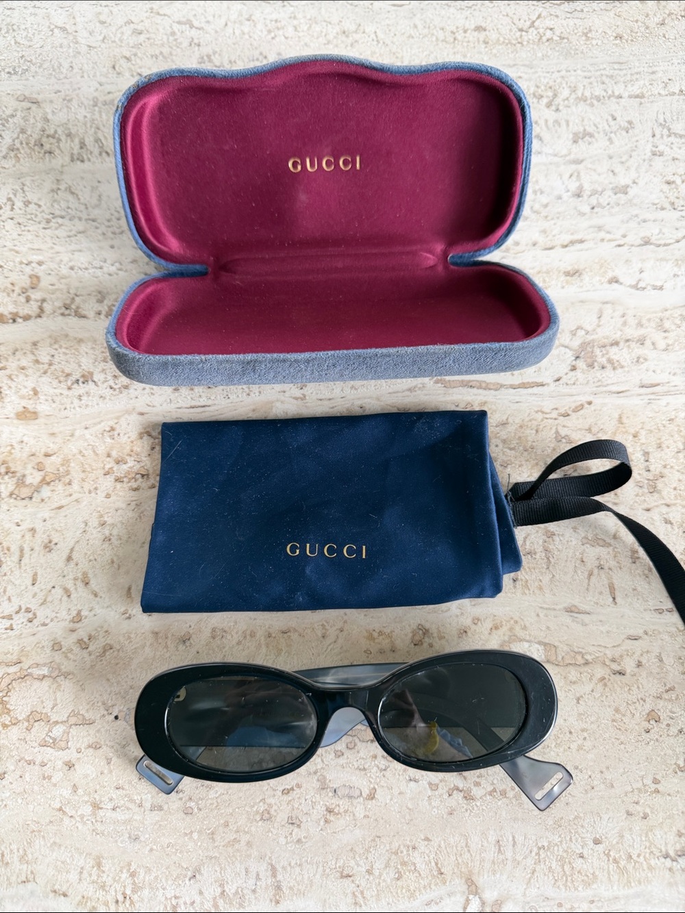 Gucci Black Oval Sunglasses with Navy Velvet Pouch and Burgundy Case Interior
